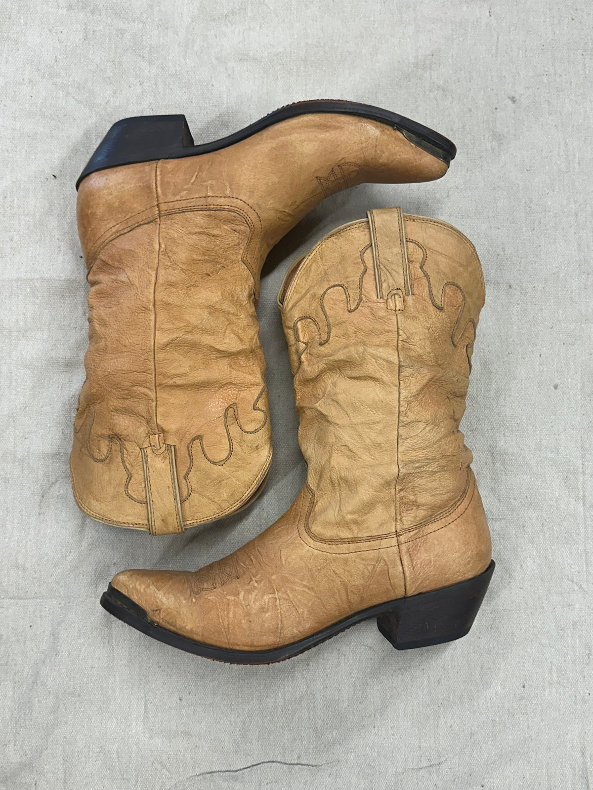 Vintage Beige Cowboy Boots