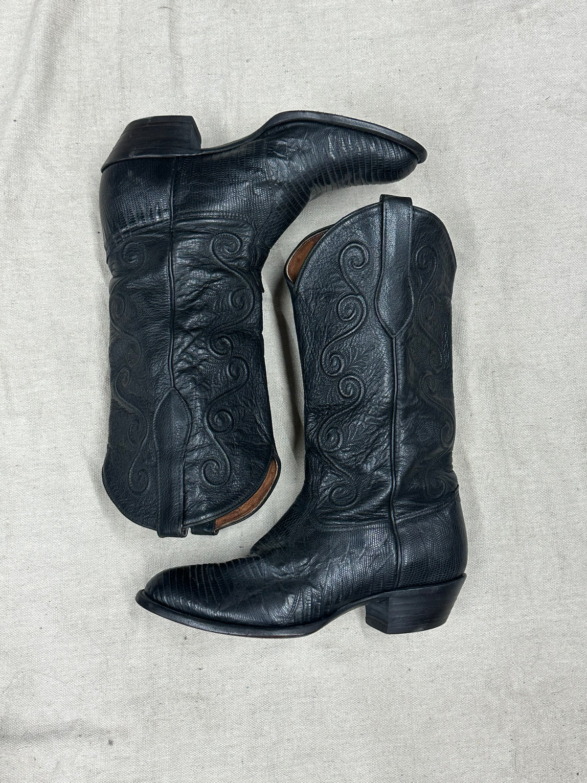 Vintage Black Swirl Cowboy Boots