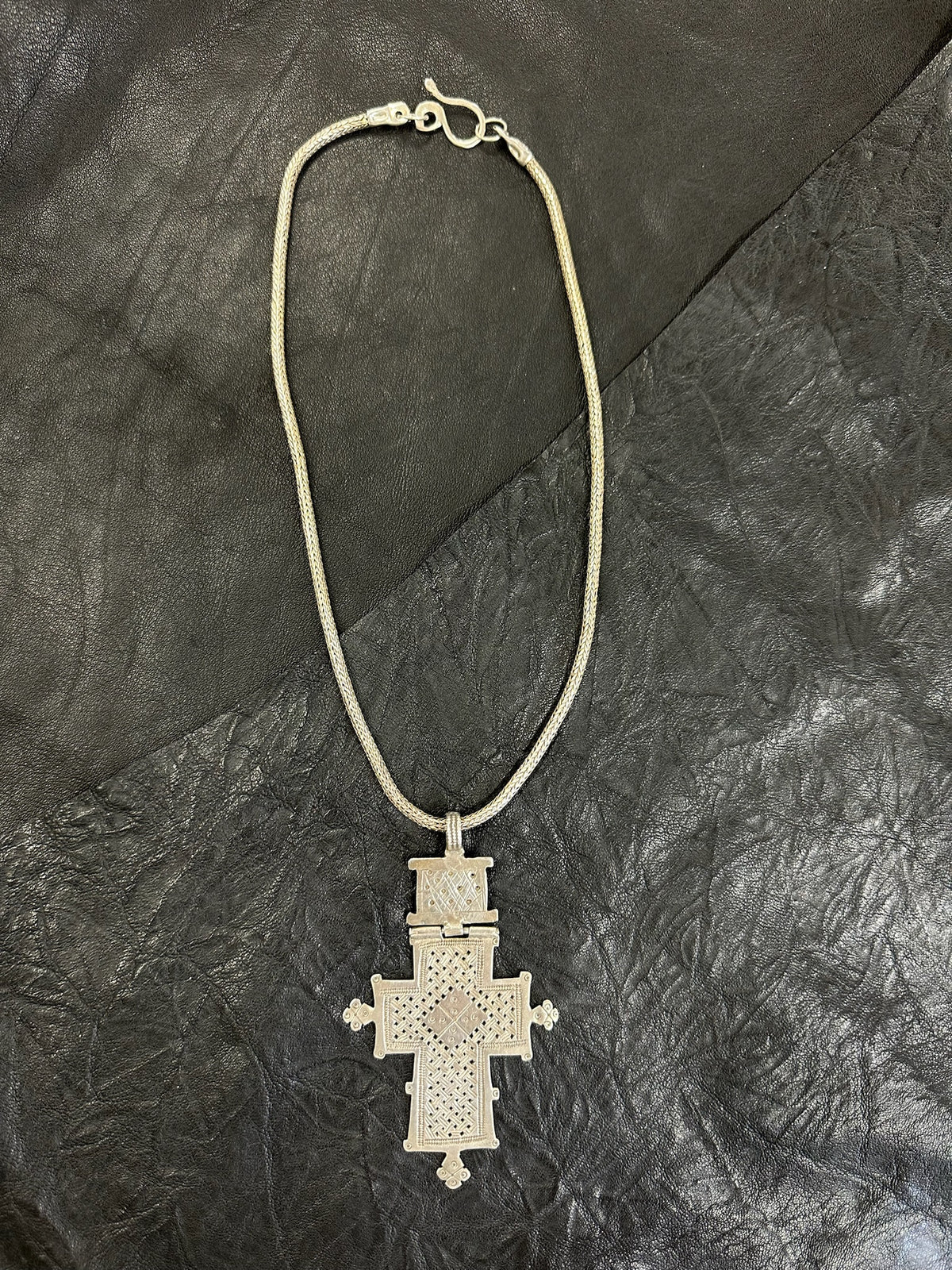 Vintage Sterling Silver Cross Necklace