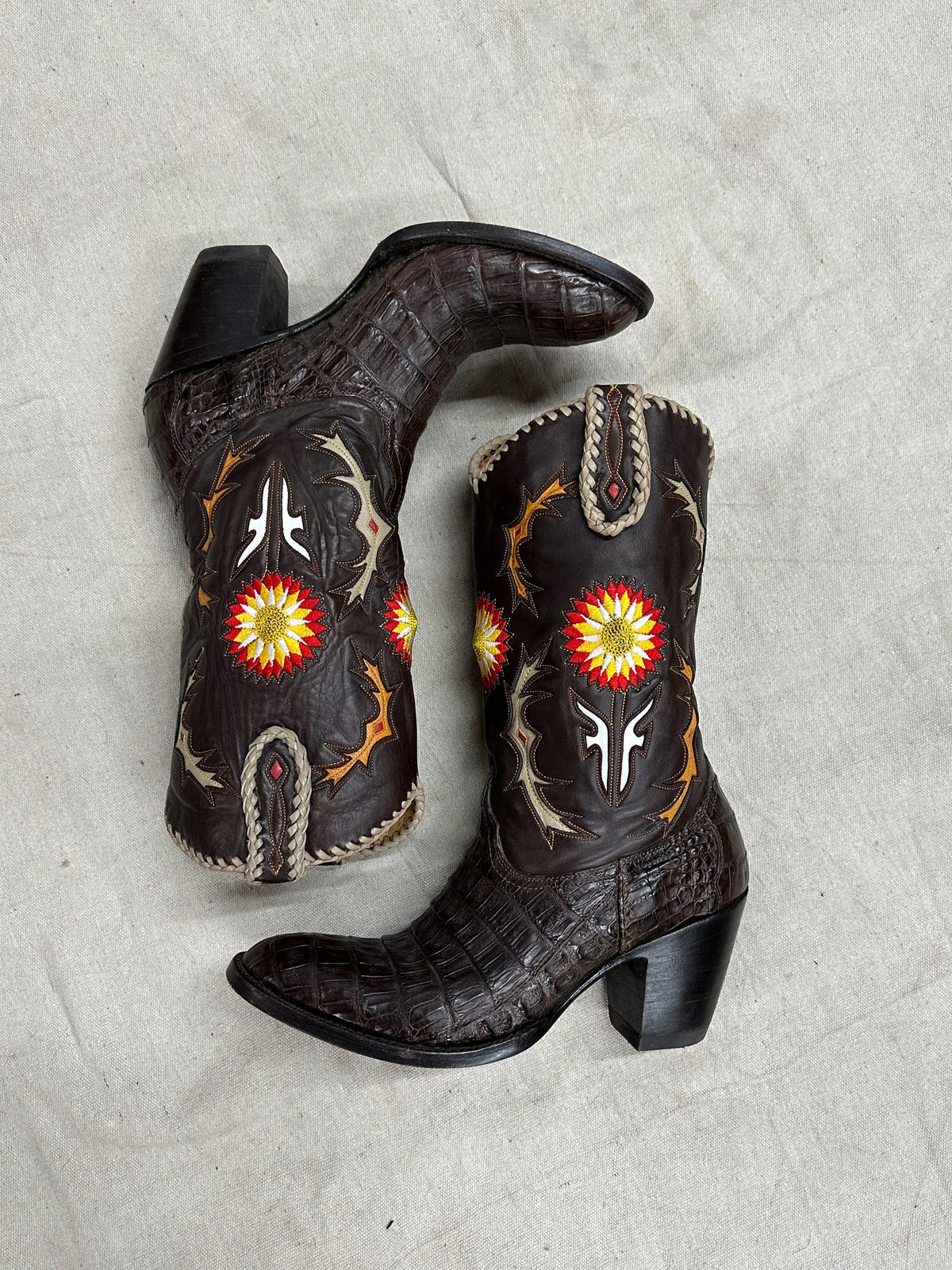 Vintage Brown Sunflower Cowboy Boots
