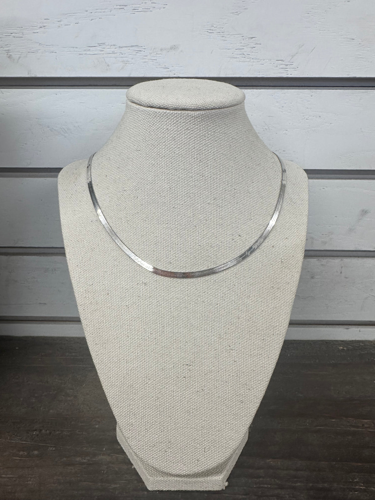 Dainty Herringbone Chain