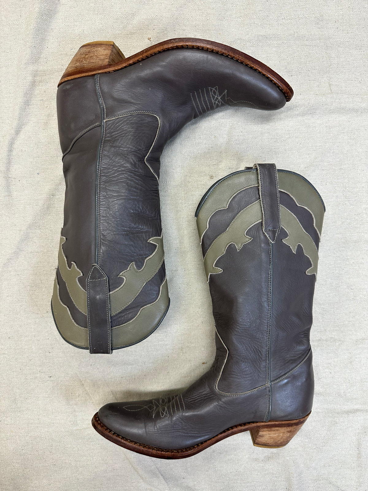 Grey and Green Detail Cowboy Boots