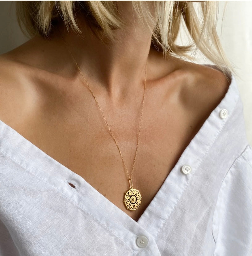 Karmic Wheel Necklace Onyx