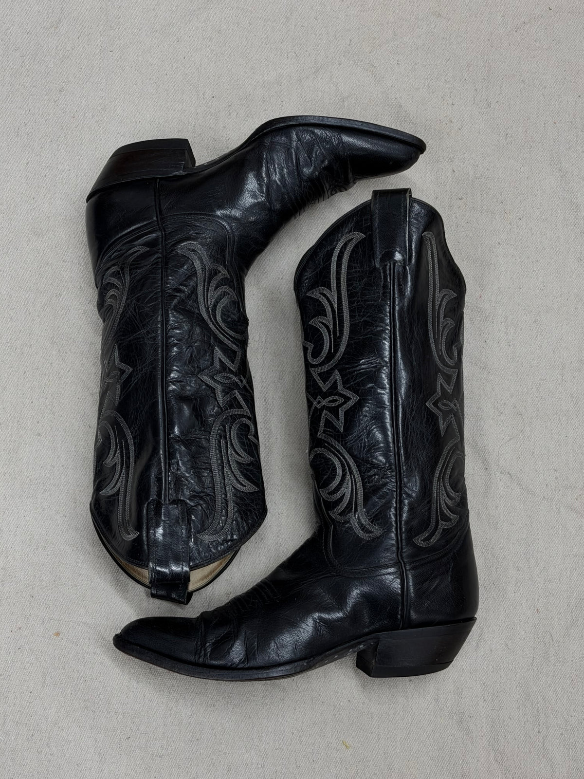 Vintage Black with White Detailing Cowboy Boots