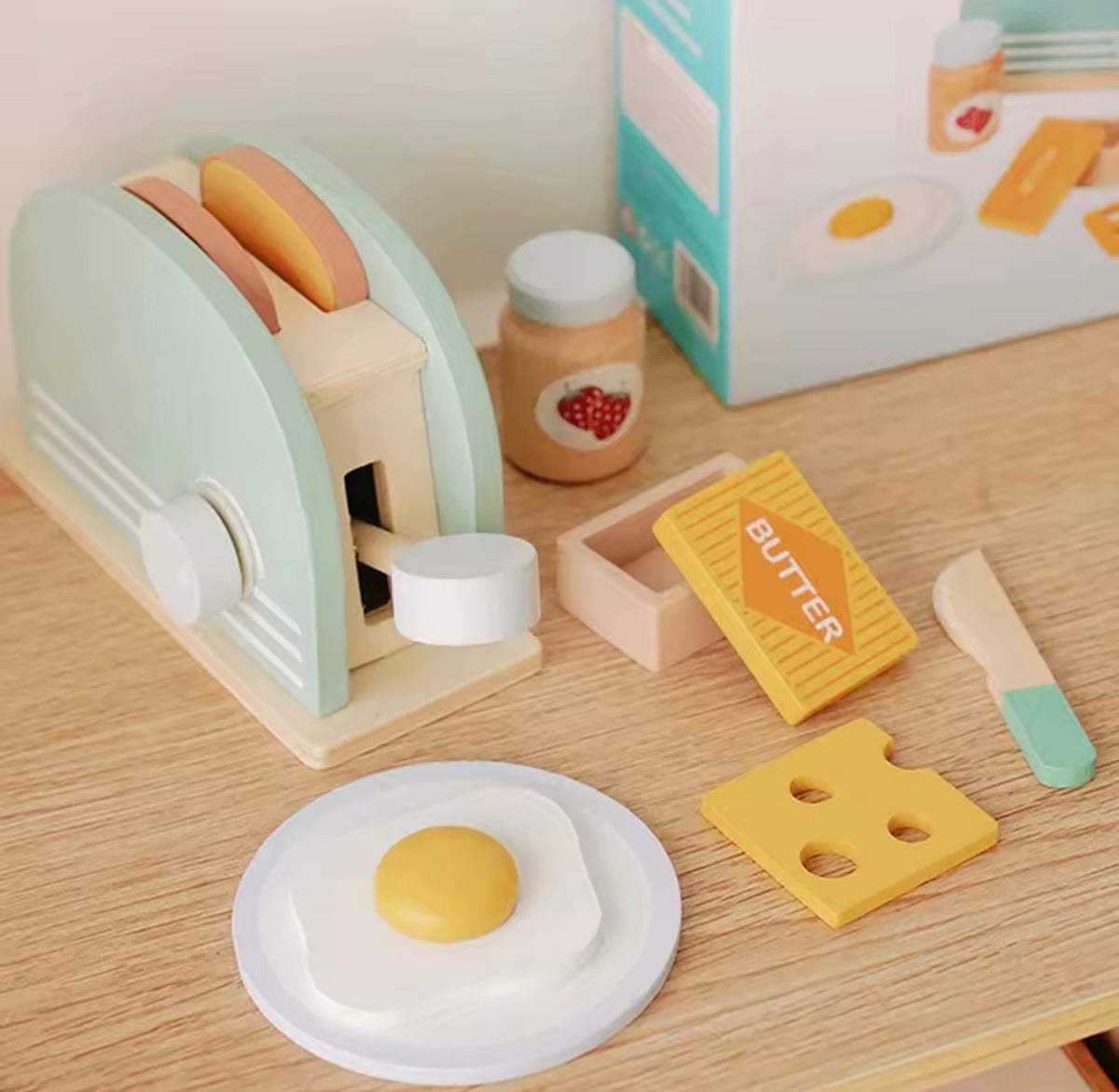 Wooden Breakfast Toaster Set