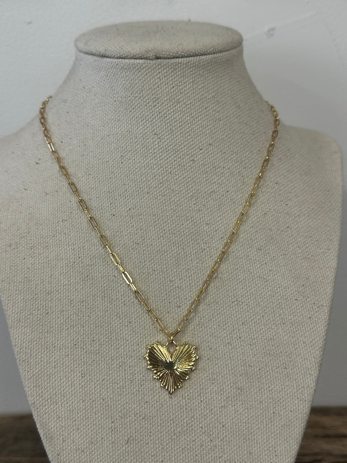 Sunburst Heart Burst Necklace