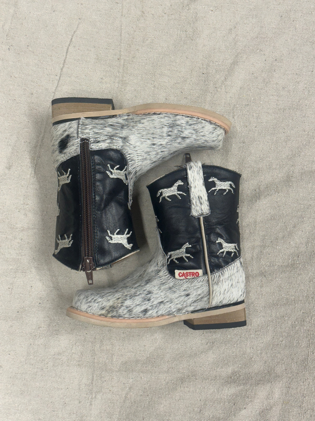 Kids Black and white Cowboy Boots