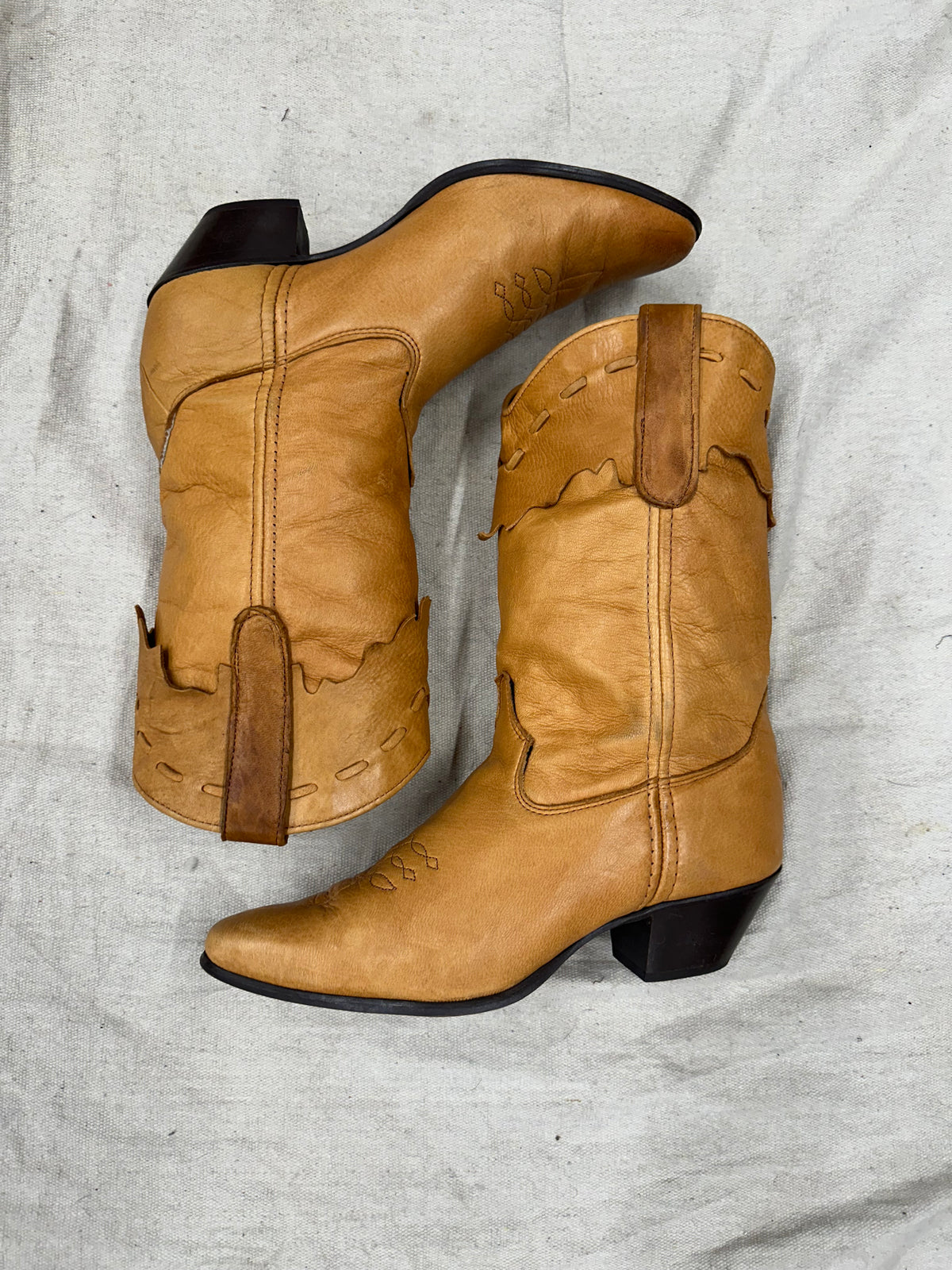 Vintage Brown Almond Toe Cowboy Boots