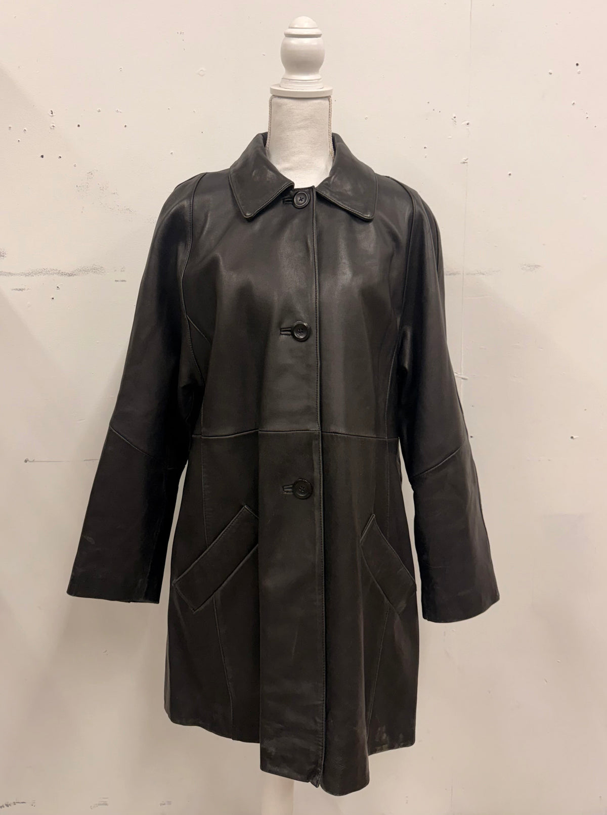 Vintage Collared Long Leather Jacket