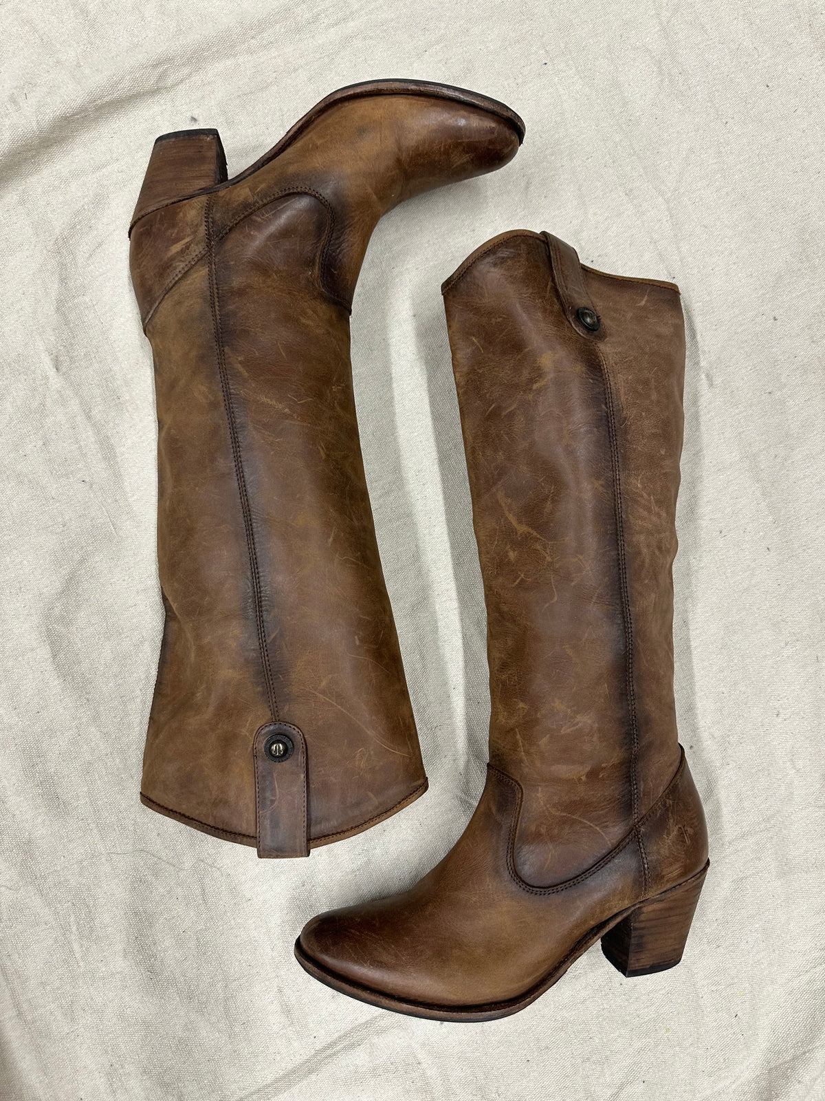 Vintage tall brown Frye boots