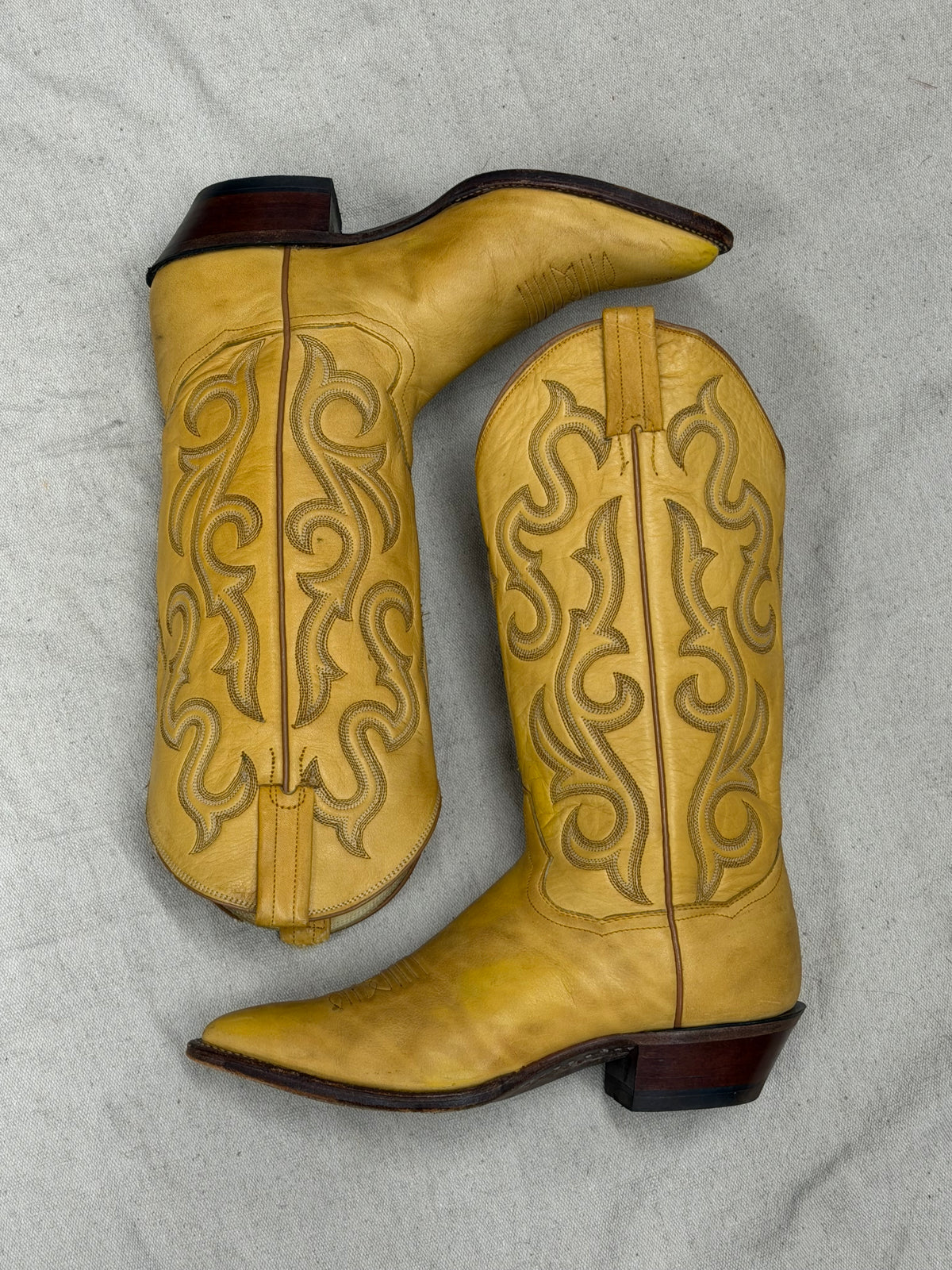Vintage Golden Yellow Cowboy Boots