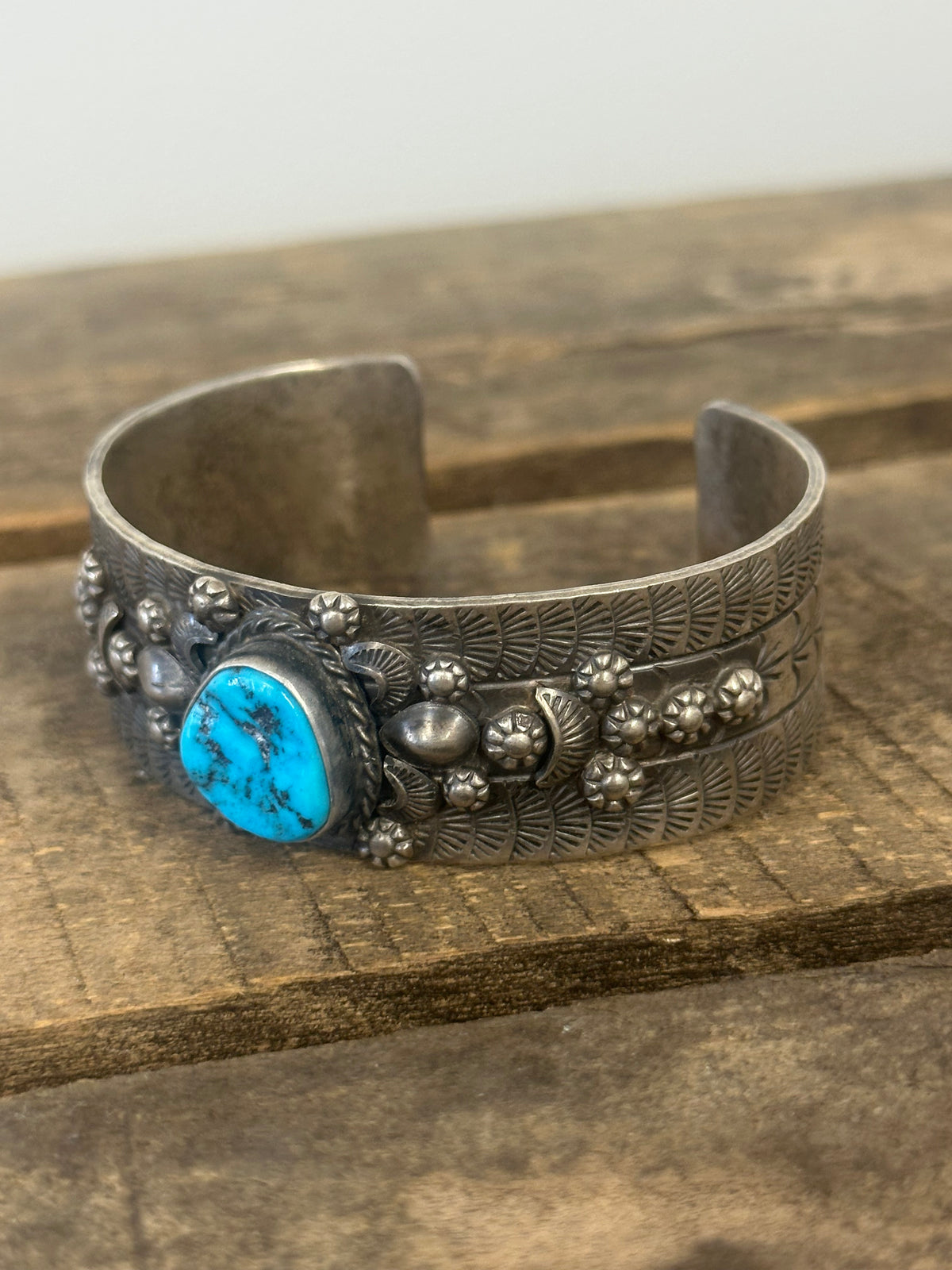 Silver Flower Turquoise Cuff