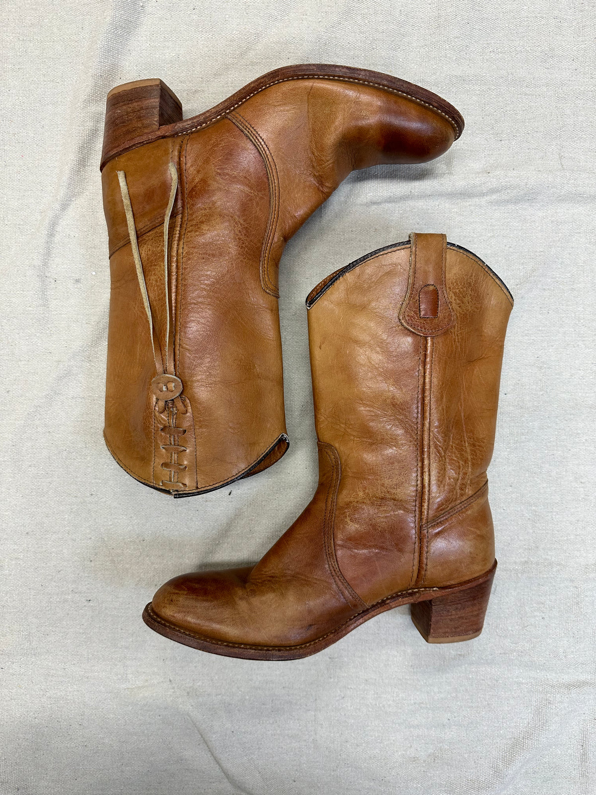 Tan Lace Detail Cowboy Boots
