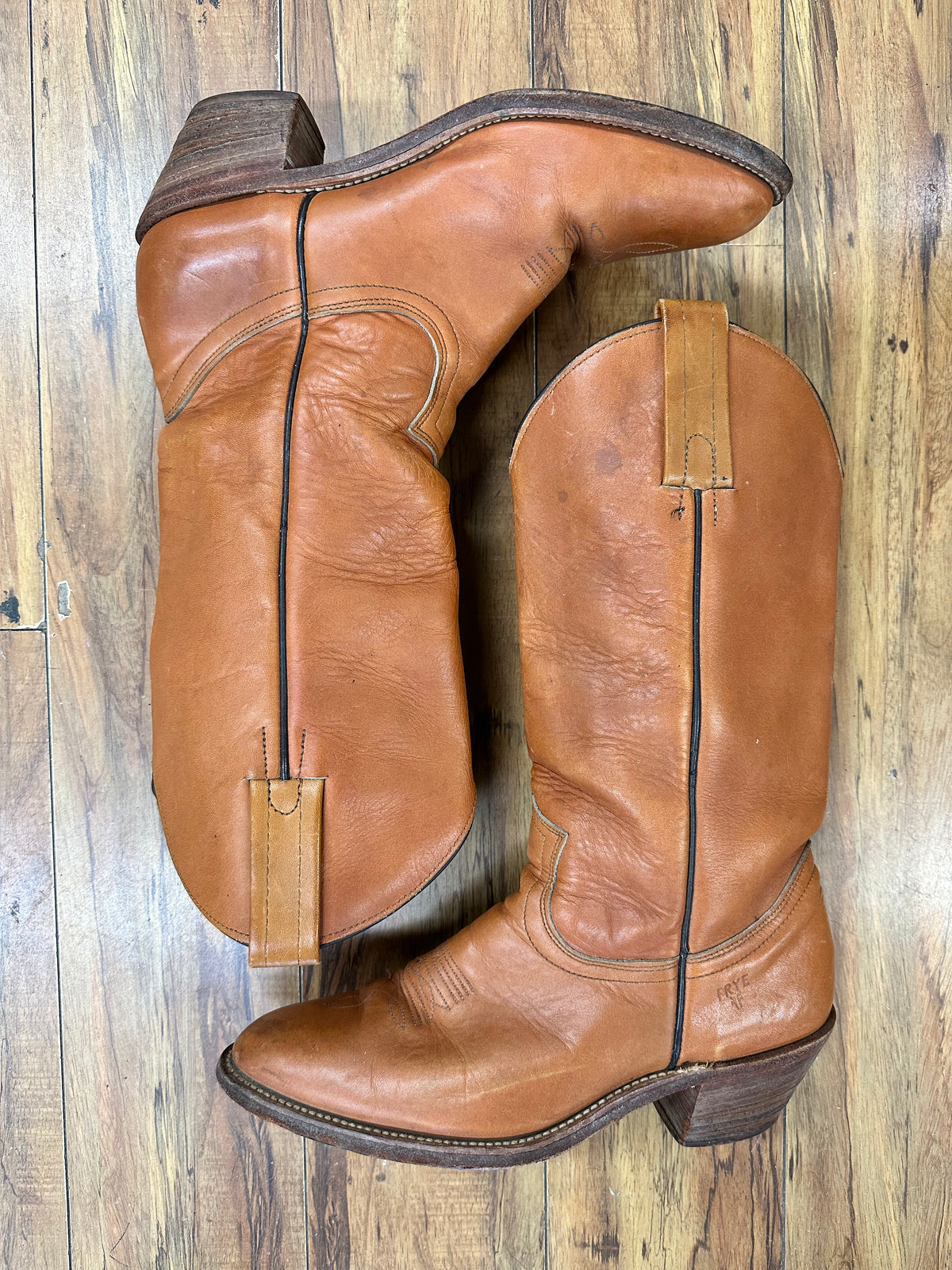 Vintage top frye boots