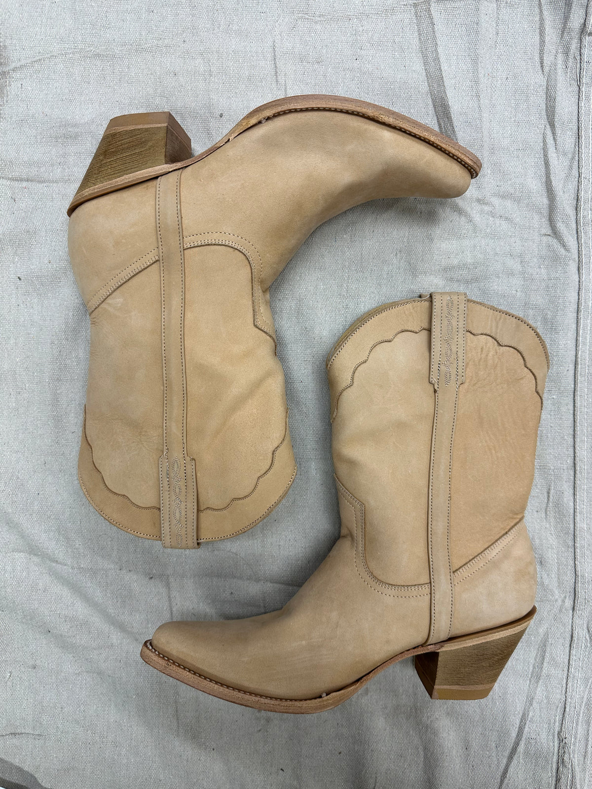 Cream Cowboy Boots B45