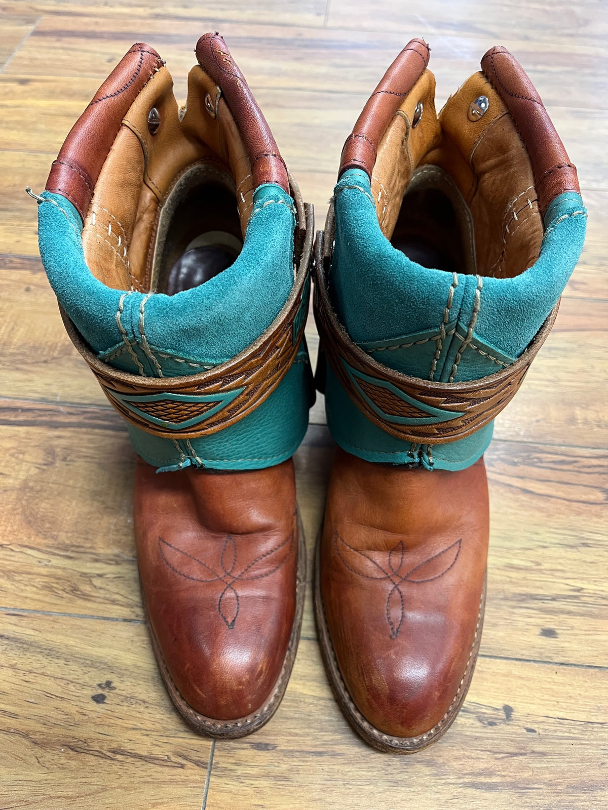 Vintage Turquoise Panel Canty Boots