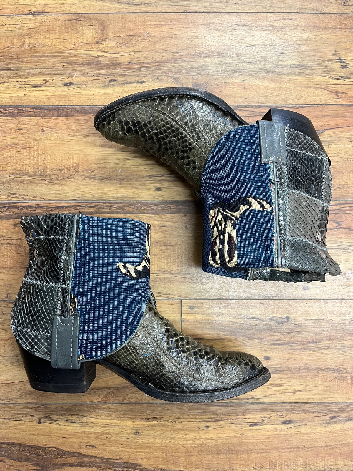 Vintage Snakeskin Canty Boots